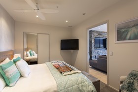 Ramada by Wyndham Queenstown Central