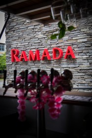 Ramada by Wyndham Queenstown Central