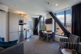 Ramada by Wyndham Queenstown Central
