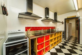 Sir Cedrics Tahuna Pod Hostel
