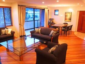 St James Apartments