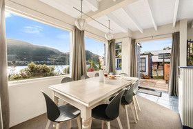 Sunny Lakeview Villa