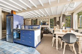 Sunny Lakeview Villa