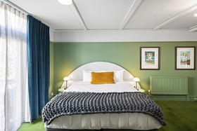 The Central Private