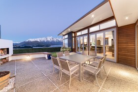 Whakata On Whitbourn