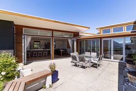 Whakata On Whitbourn