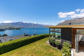 Whakata On Whitbourn