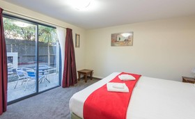 Gladstone Motel