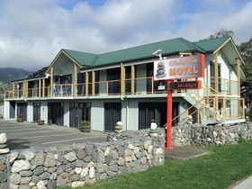 Gladstone Motel
