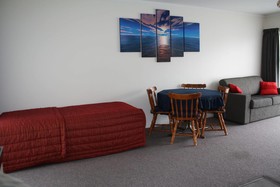 Oxford Court Motel