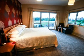 Redvale Ridge B&B