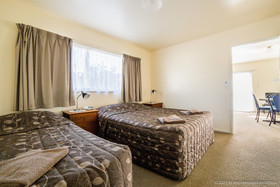 Richmond Motel & Top 10 Holiday Park