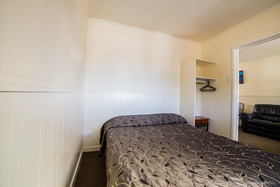 Richmond Motel & Top 10 Holiday Park