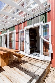 The Pear Orchard Lodge