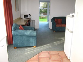 Golden Bay Motel