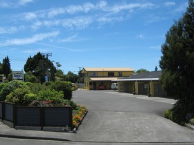 Golden Bay Motel