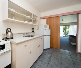 Golden Bay Motel