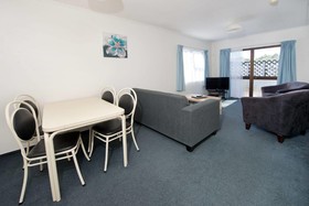 Golden Bay Motel