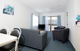 Golden Bay Motel