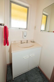 Golden Bay Motel