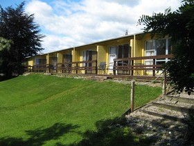 Golden Bay Motel