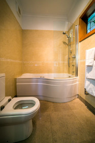 Shady Rest Boutique Luxury Bed & Breakfast
