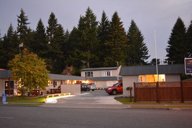 ASURE Amber Court Motel Te Anau
