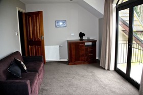Dock Bay Lodge