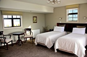Dock Bay Lodge