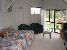 ASURE Explorer Motel & Apartments Te Anau