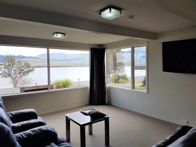 Fiordland Lakeview Motel and Apartments