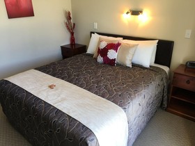 Fiordland Lakeview Motel and Apartments