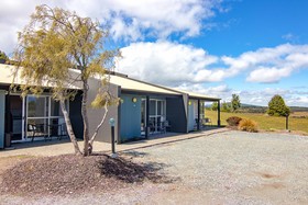 Fiordland National Park Lodge