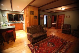 Kepler Oaks Chalet