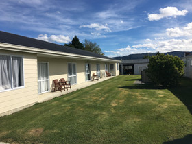 Parklands Motel