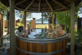 Tasman Holiday Parks – Te Anau
