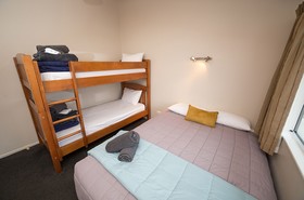 Tasman Holiday Parks – Te Anau