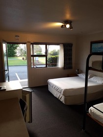 Te Anau TOP 10 Holiday Park