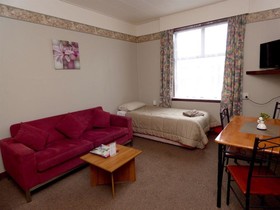 Anchor Motel & Timaru Backpackers