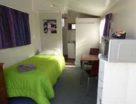 Anchor Motel & Timaru Backpackers