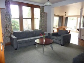 Anchor Motel & Timaru Backpackers