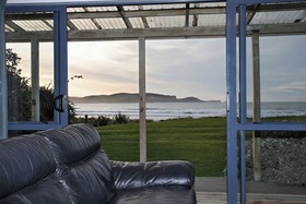 Catlins Beach House