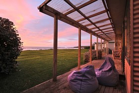 Catlins Beach House