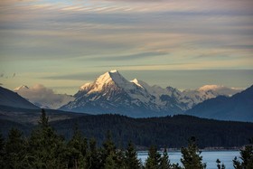 Mt Cook Lakeside Retreat