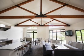 Wanaka Kiwi Holiday Park & Motels