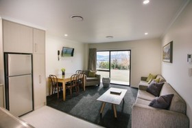 Wanaka Kiwi Holiday Park & Motels