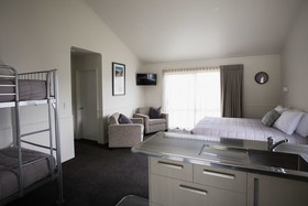 Wanaka Kiwi Holiday Park & Motels