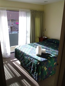 Fairway Motel & Apartments