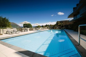 Lakeside Serviced Apartments