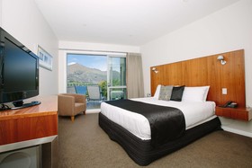 Lakeside Serviced Apartments